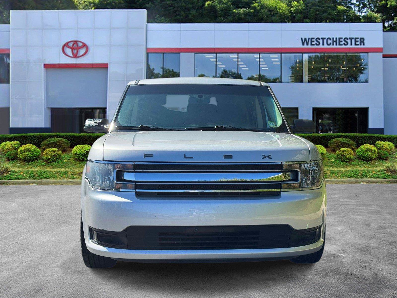 Used 2014 Ford Flex SE FWD image 2