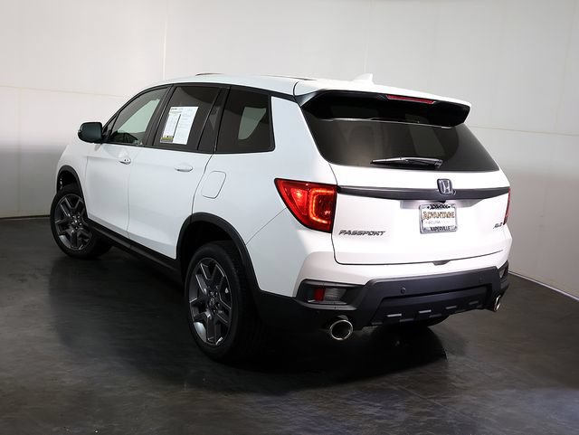 Used 2023 Honda Passport EX-L image 2