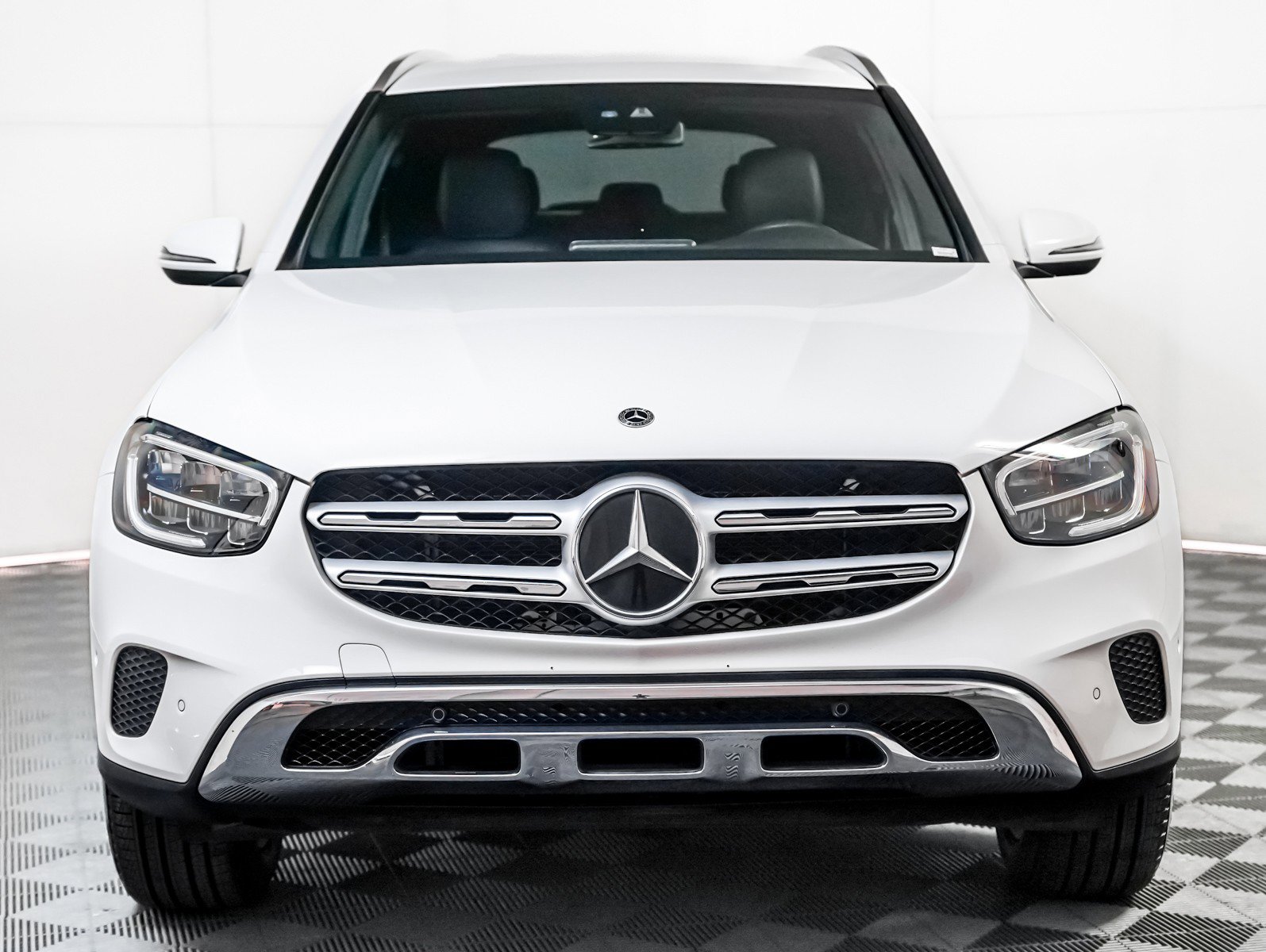 Used 2022 Mercedes-Benz GLC 300 image 6