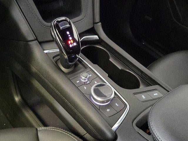 Certified 2023 Cadillac XT5 Sportv w/ Technology Package AWD/4WD image 32