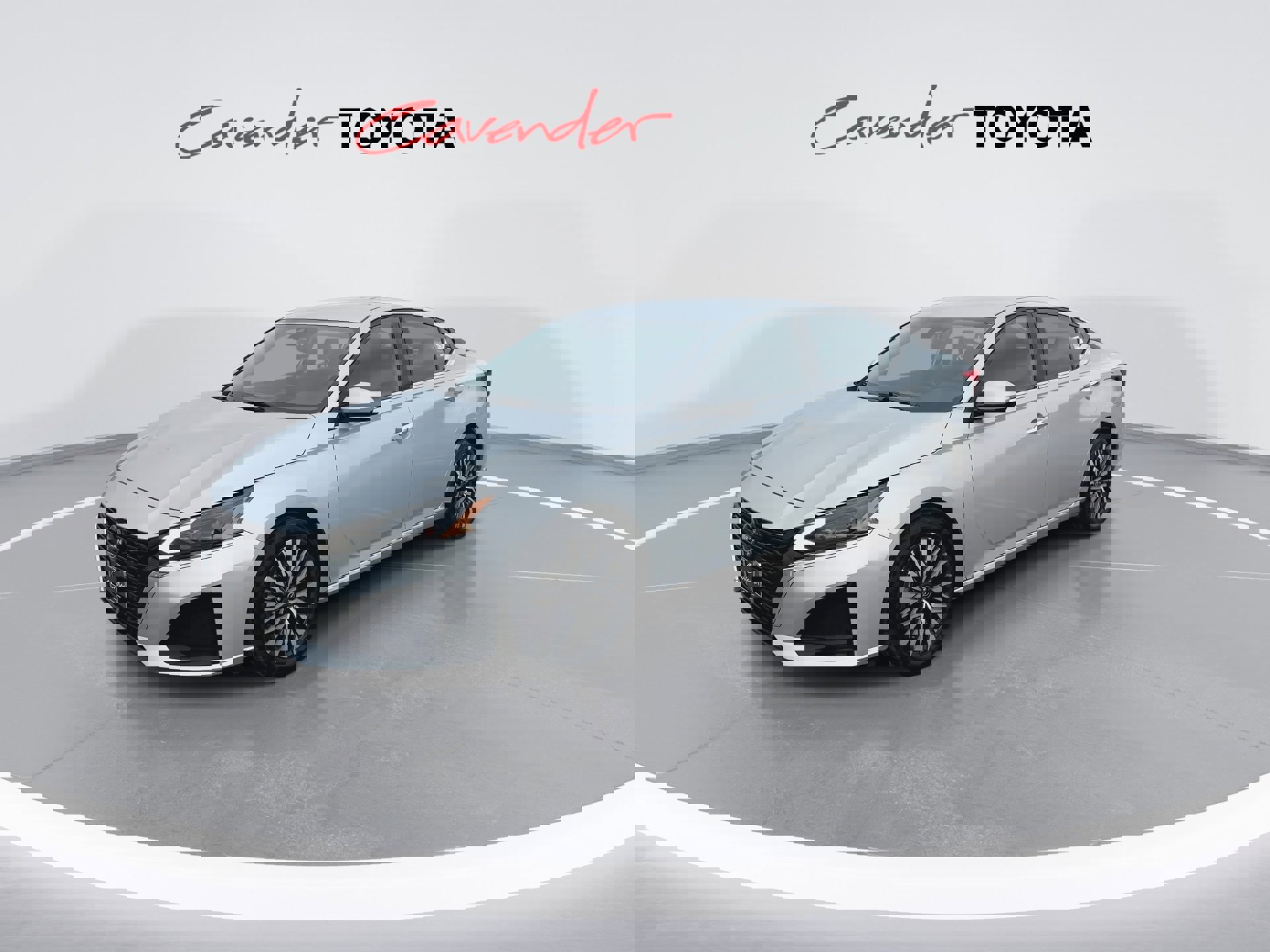 Used 2023 Nissan Altima 2.5 SV image 4