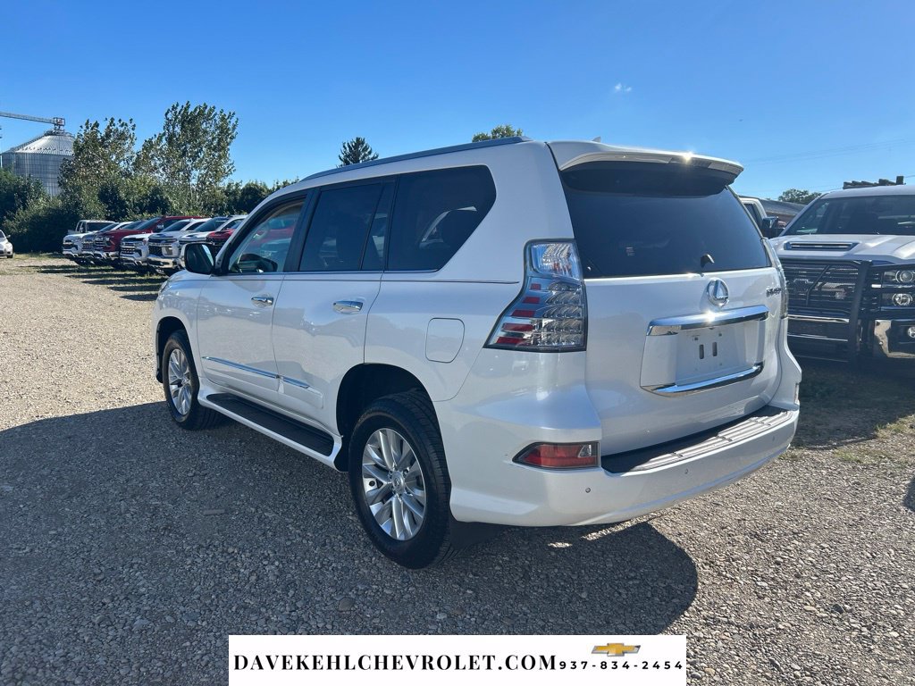 Used 2015 Lexus GX 460 w/ Premium Package AWD/4WD image 3