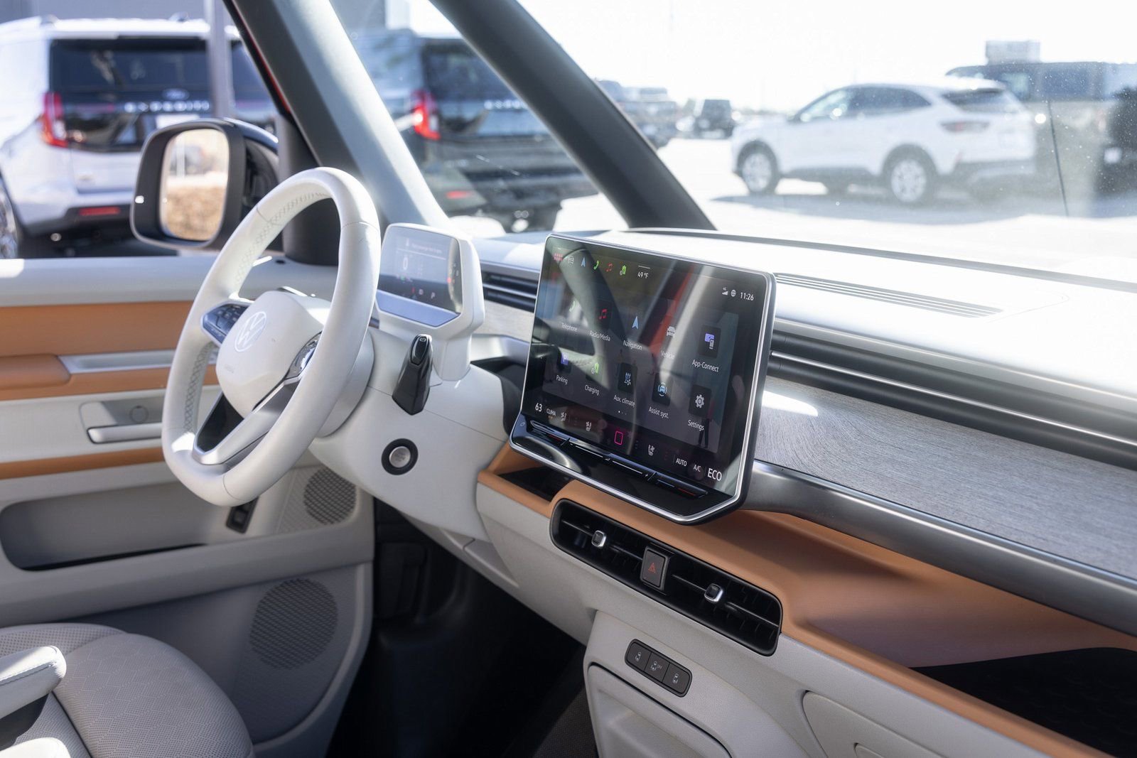 Used 2025 Volkswagen ID. Buzz 1st Edition image 36