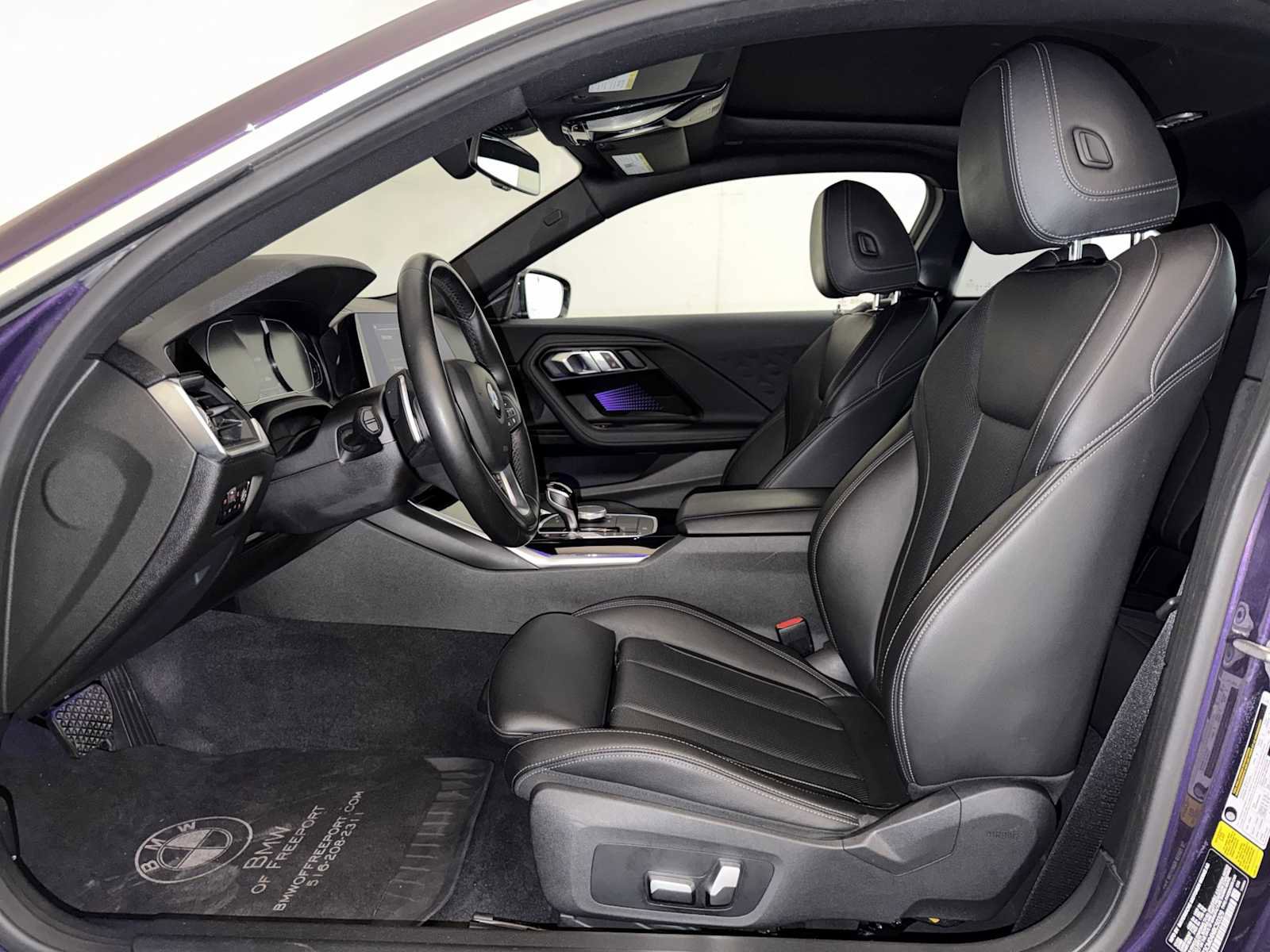 Used 2022 BMW 230i Coupe w/ Convenience Package RWD image 9