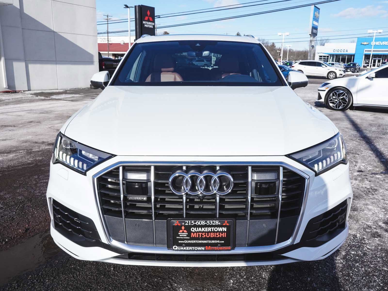 Used 2023 Audi Q7 3.0T Premium w/ Convenience Package image 2