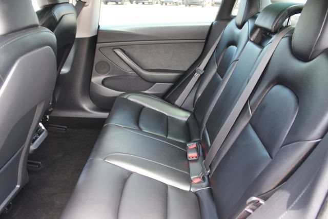Used 2023 Tesla Model 3 Standard Range RWD image 28