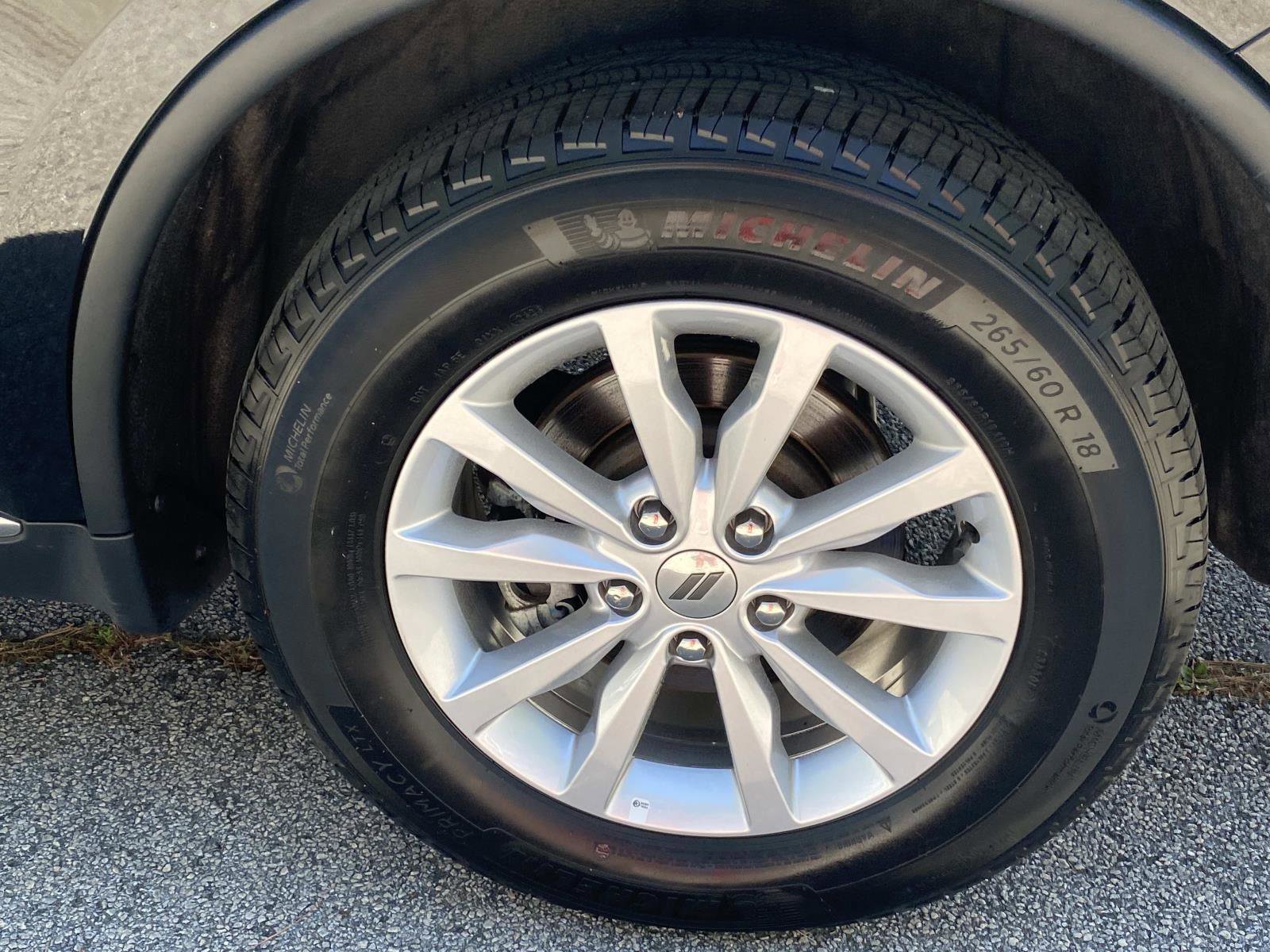 Certified 2024 Dodge Durango SXT image 28