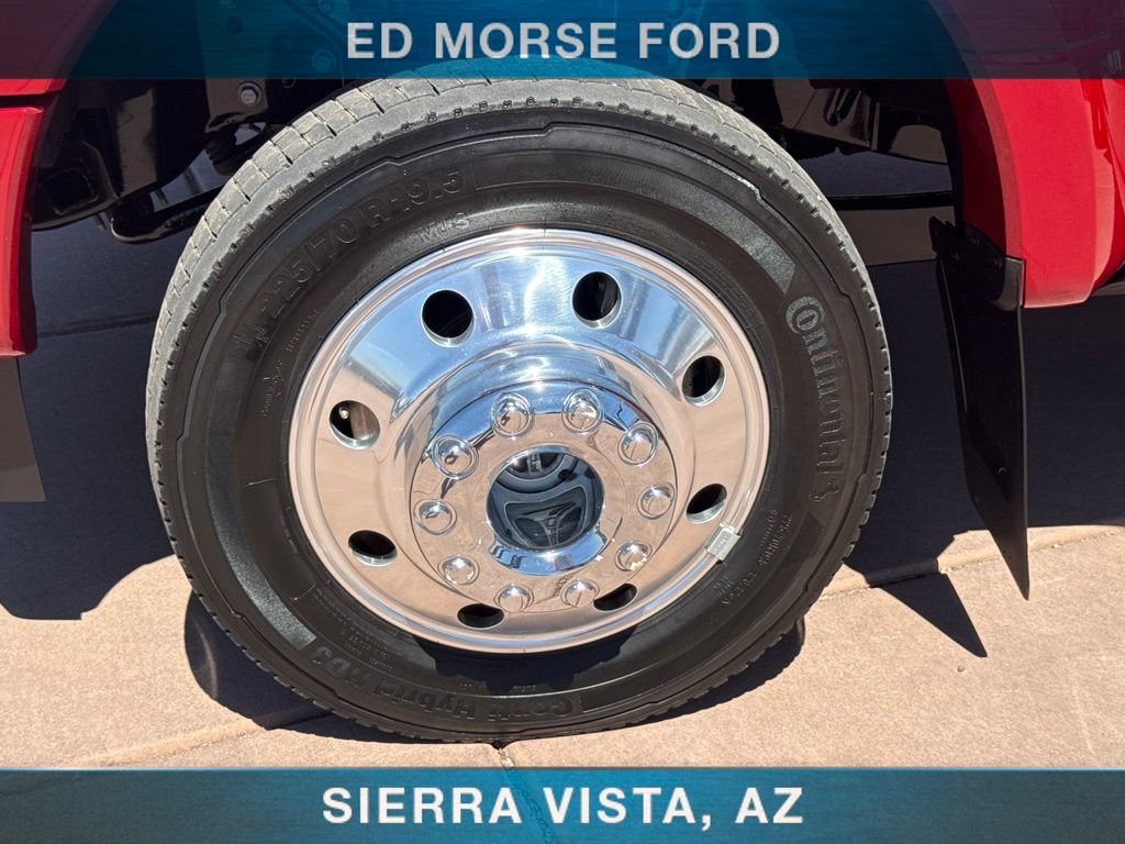Certified 2021 Ford F450 Platinum w/ FX4 Off-Road Package AWD/4WD image 53