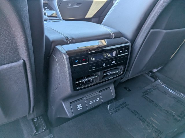 Used 2024 Acura MDX SH-AWD w/ Technology Package image 14