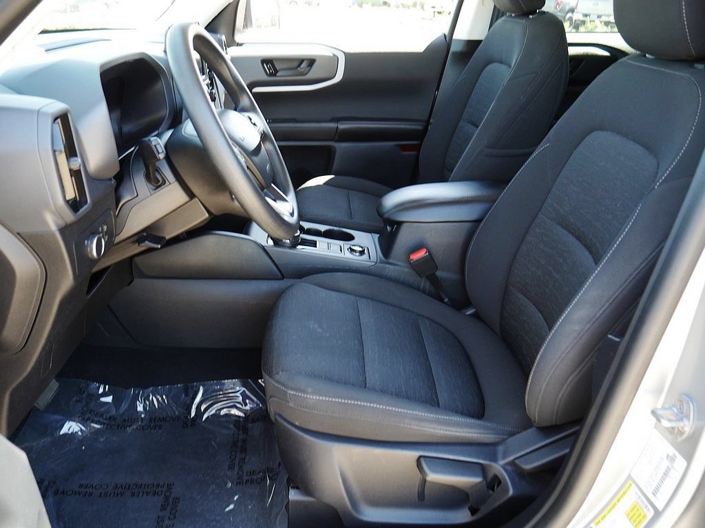 Used 2022 Ford Bronco Sport AWD/4WD image 11