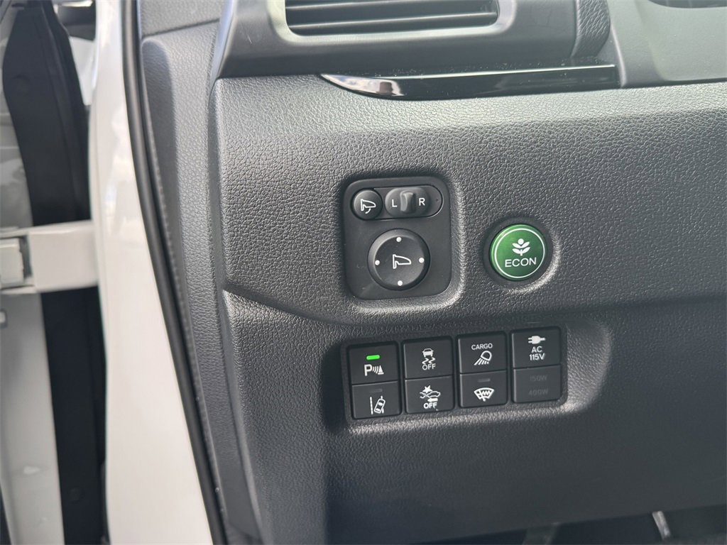 Used 2024 Honda Ridgeline Black Edition image 16