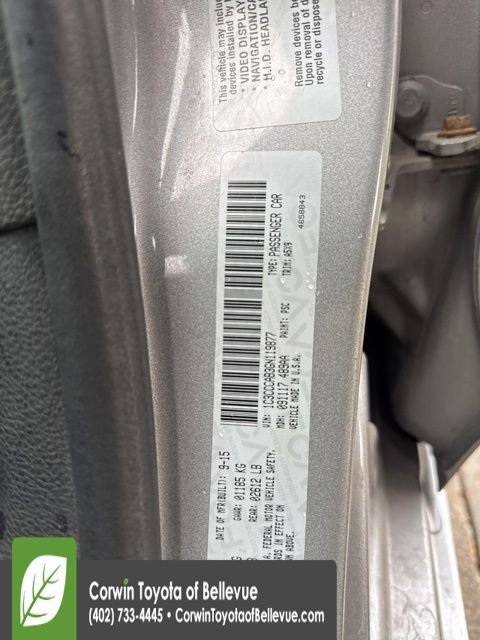 Used 2016 Chrysler 200 Limited image 7