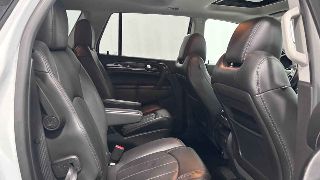 Used 2017 Buick Enclave Premium AWD/4WD image 26