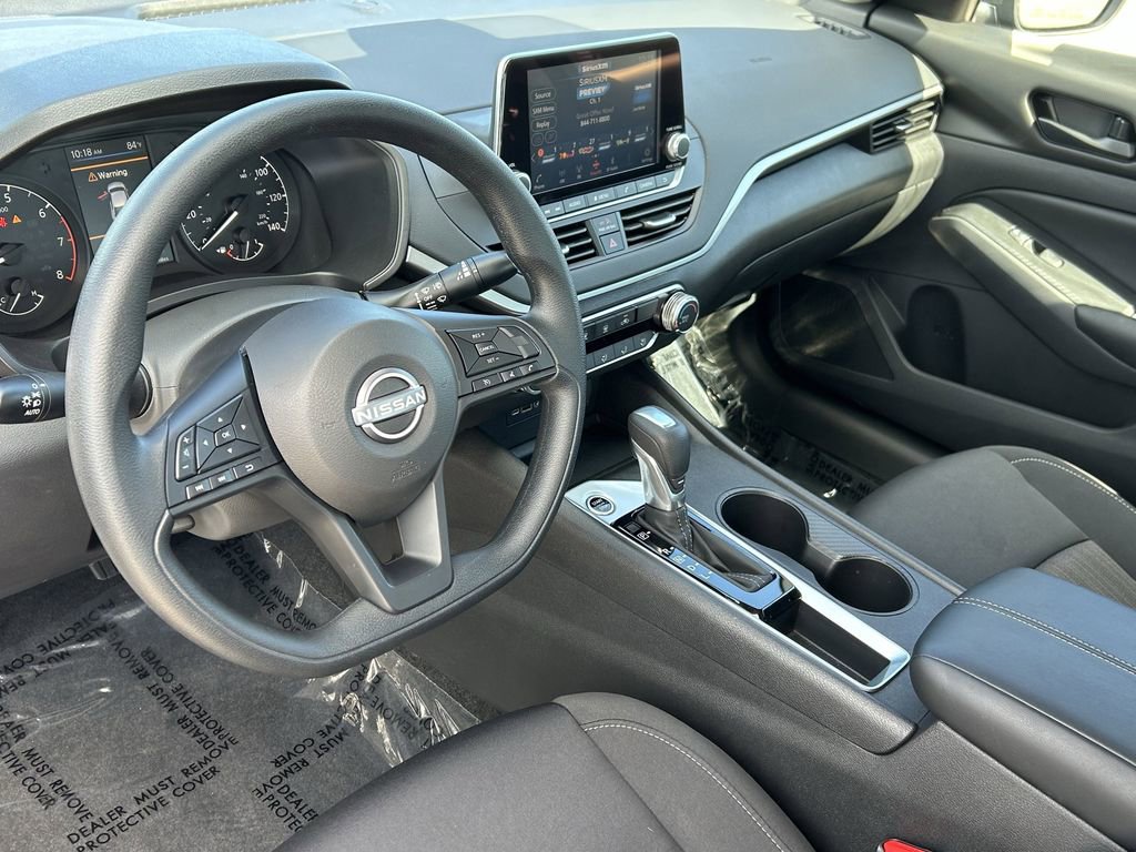 Used 2025 Nissan Altima 2.5 S image 14