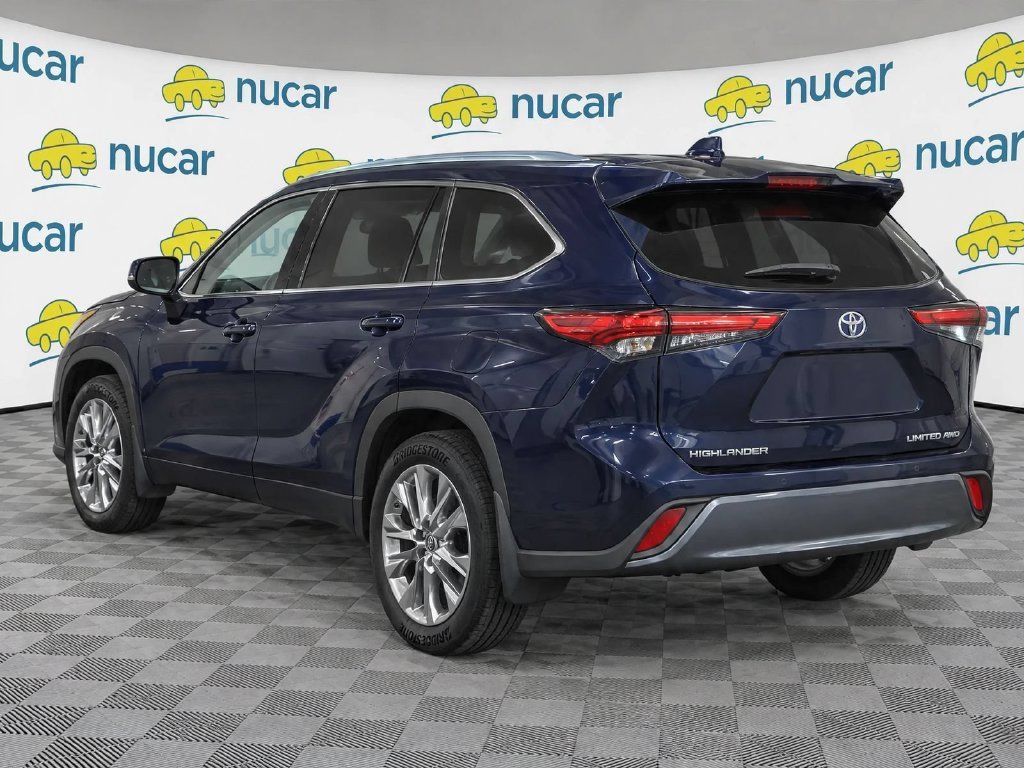 Certified 2021 Toyota Highlander Limited AWD/4WD image 3