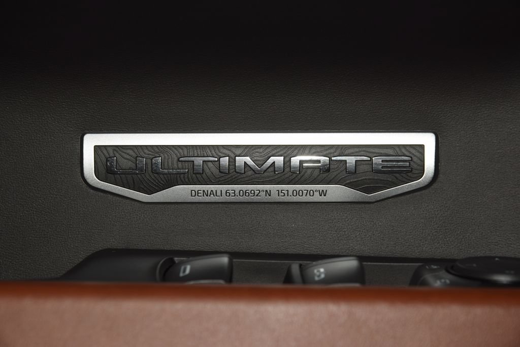 Used 2024 GMC Sierra 1500 Denali Ultimate AWD/4WD image 54