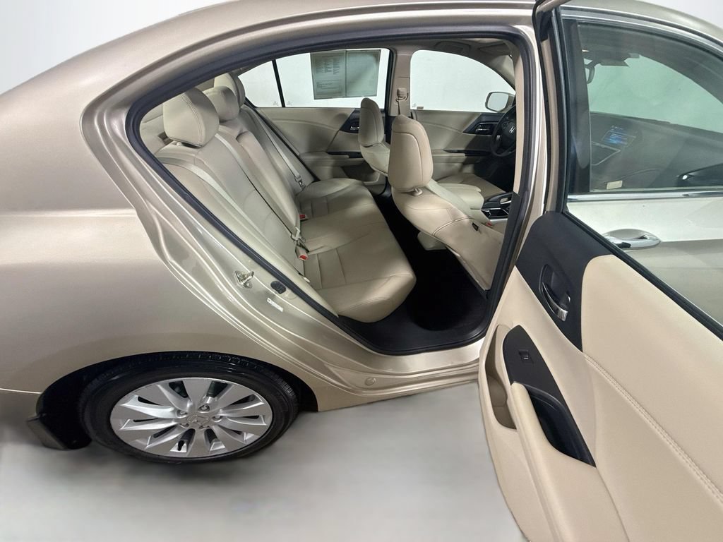 Used 2014 Honda Accord EX-L image 27