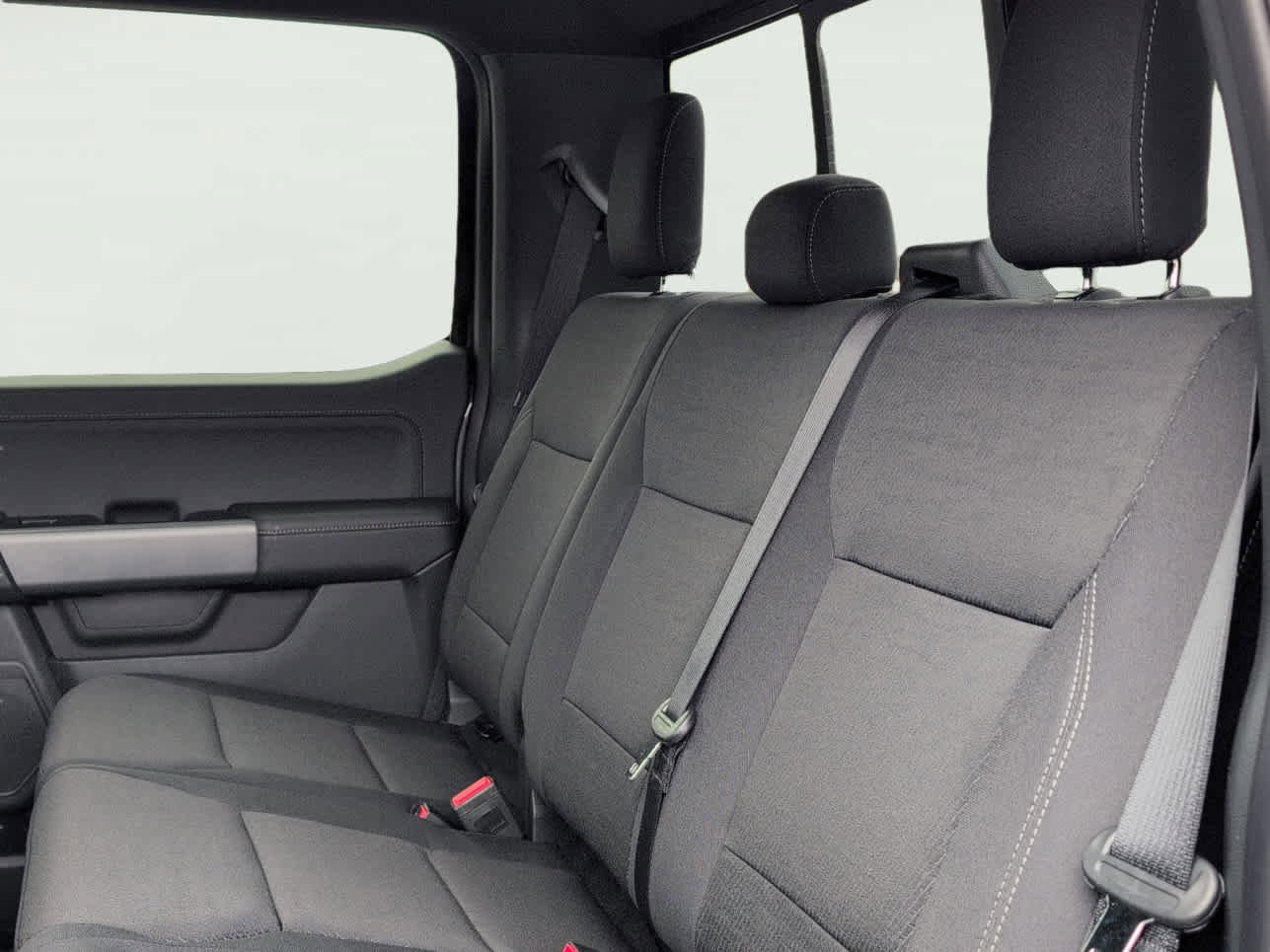 New 2025 Ford F150 XLT w/ Equipment Group 302A MID image 18