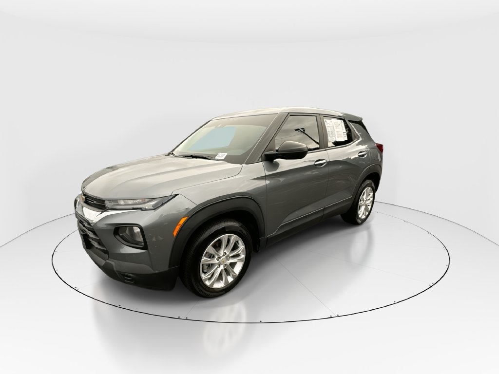 Used 2021 Chevrolet TrailBlazer LS FWD image 4