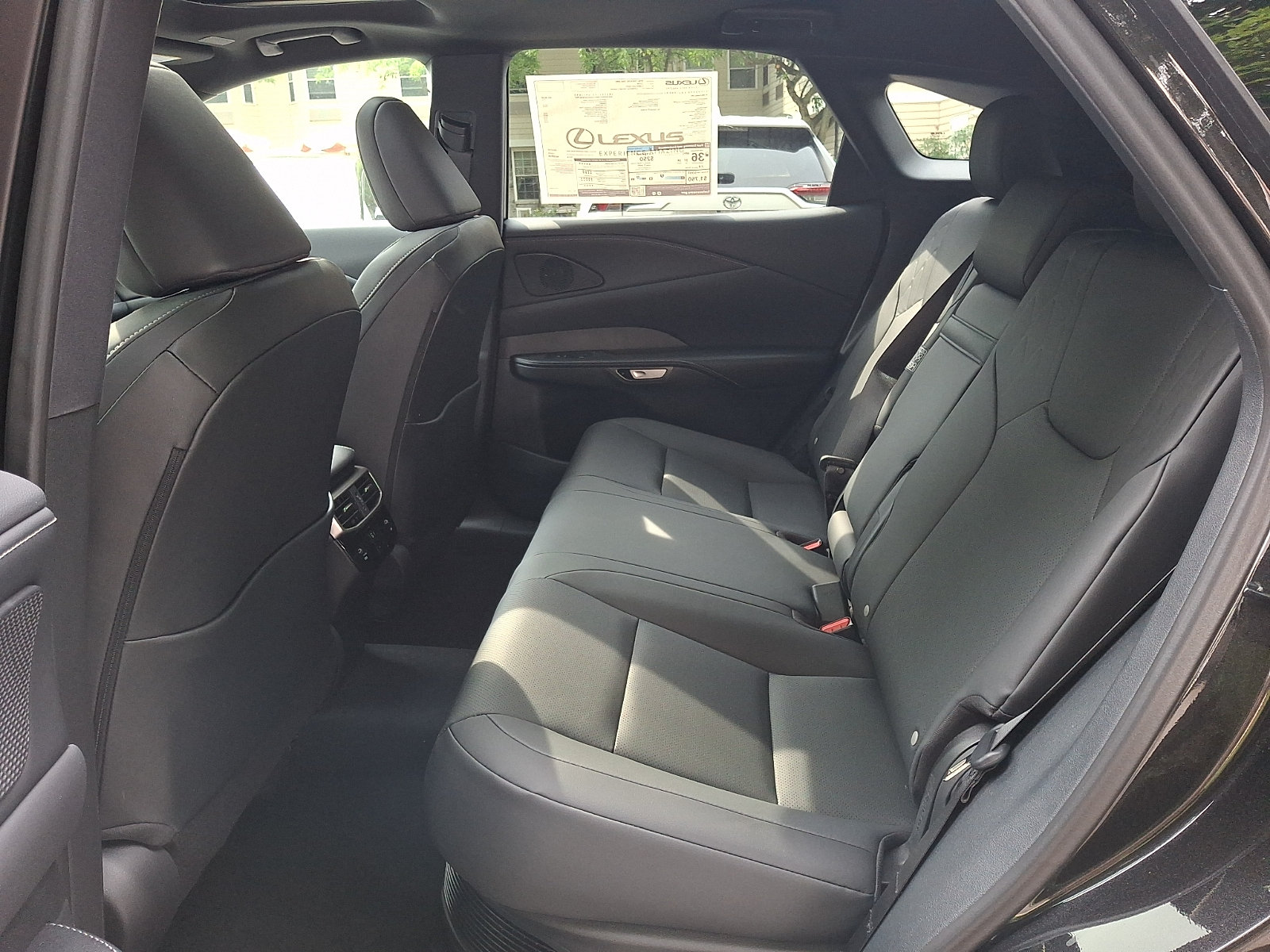 New 2026 Lexus RX 350h AWD/4WD image 6
