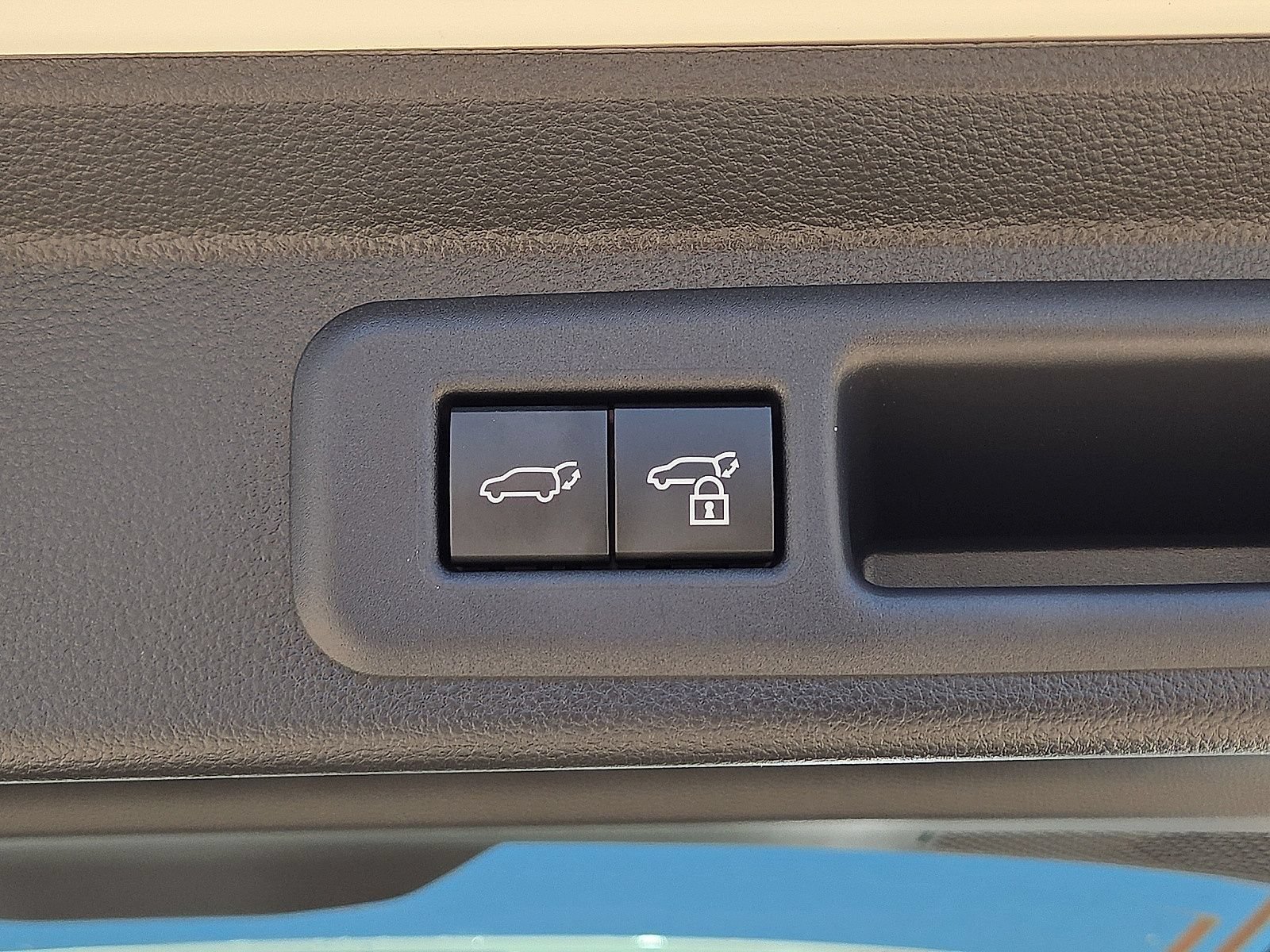 Used 2026 Toyota Sequoia SR5 AWD/4WD image 14