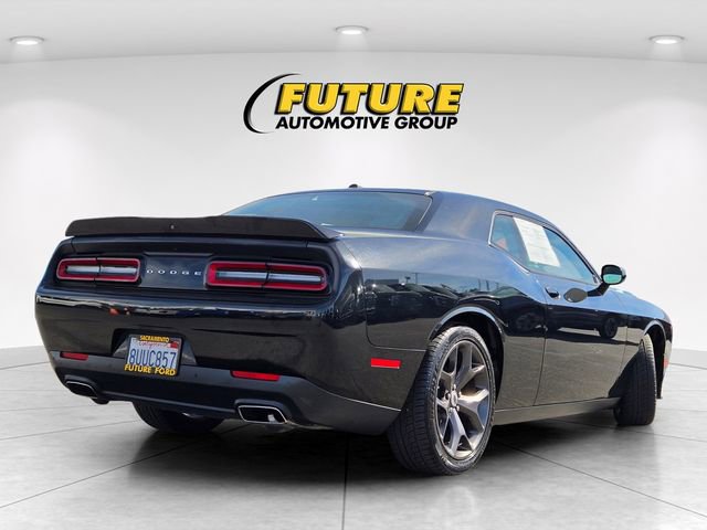 Used 2019 Dodge Challenger GT RWD image 4
