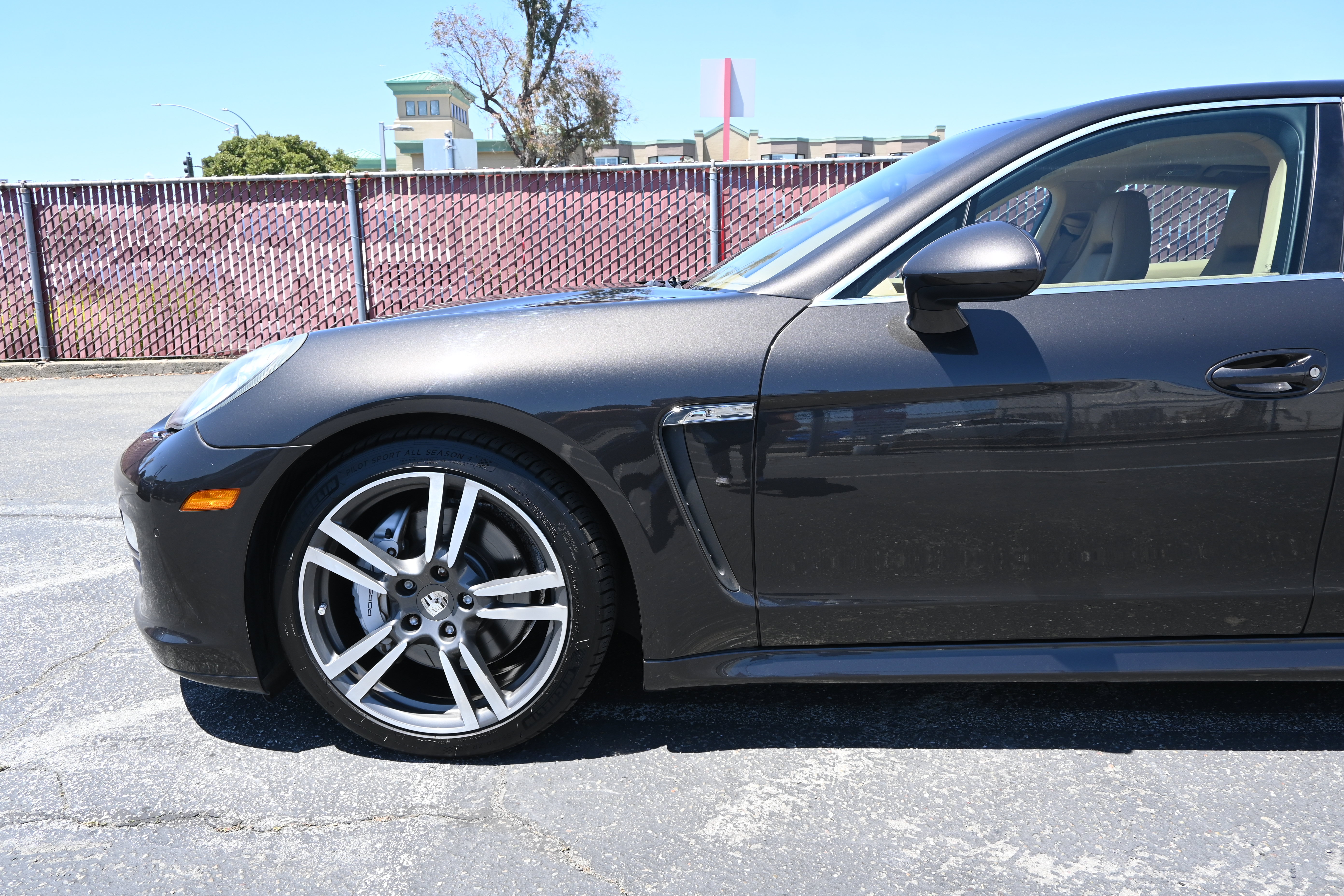 Used 2011 Porsche Panamera S RWD image 6