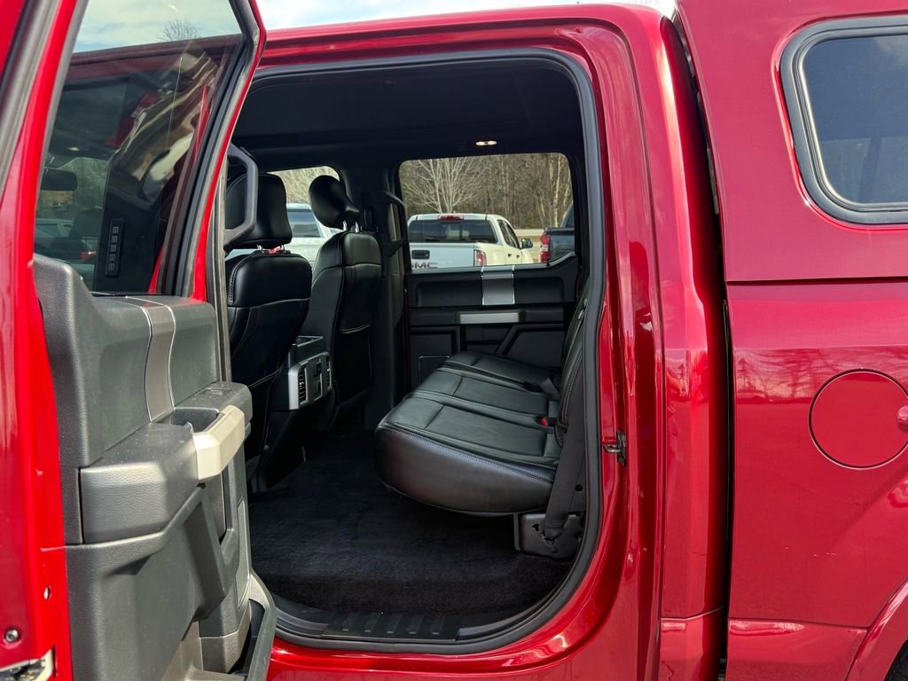 Used 2016 Ford F150 Lariat image 14