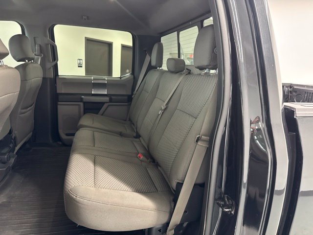 Used 2015 Ford F150 XLT w/ Equipment Group 302A Luxury AWD/4WD image 23