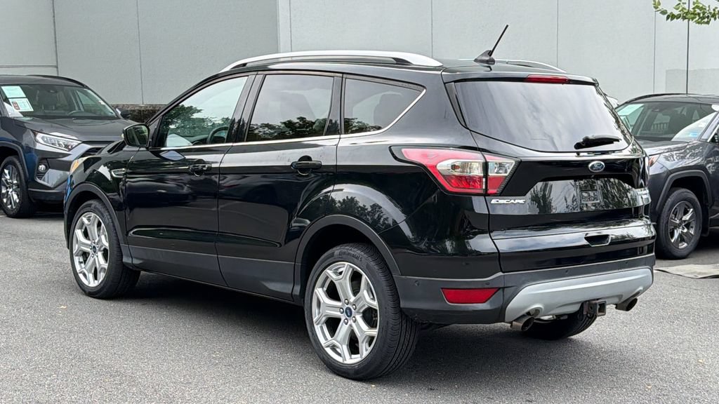 Used 2018 Ford Escape Titanium w/ Ford Safe & Smart Package AWD/4WD image 3