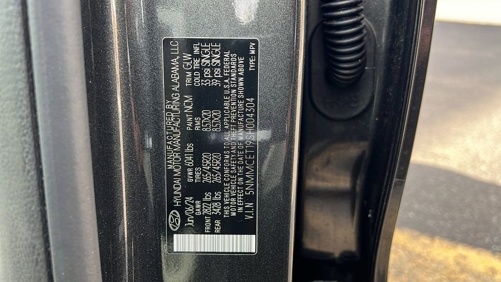 Used 2025 Genesis Electrified GV70 Advanced image 40