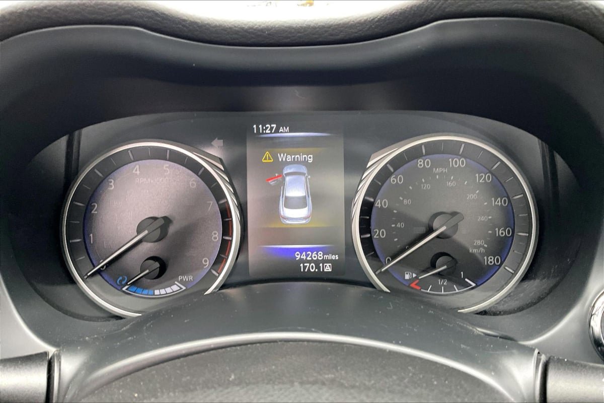 Used 2015 INFINITI Q50 Premium w/ Navigation Package image 20