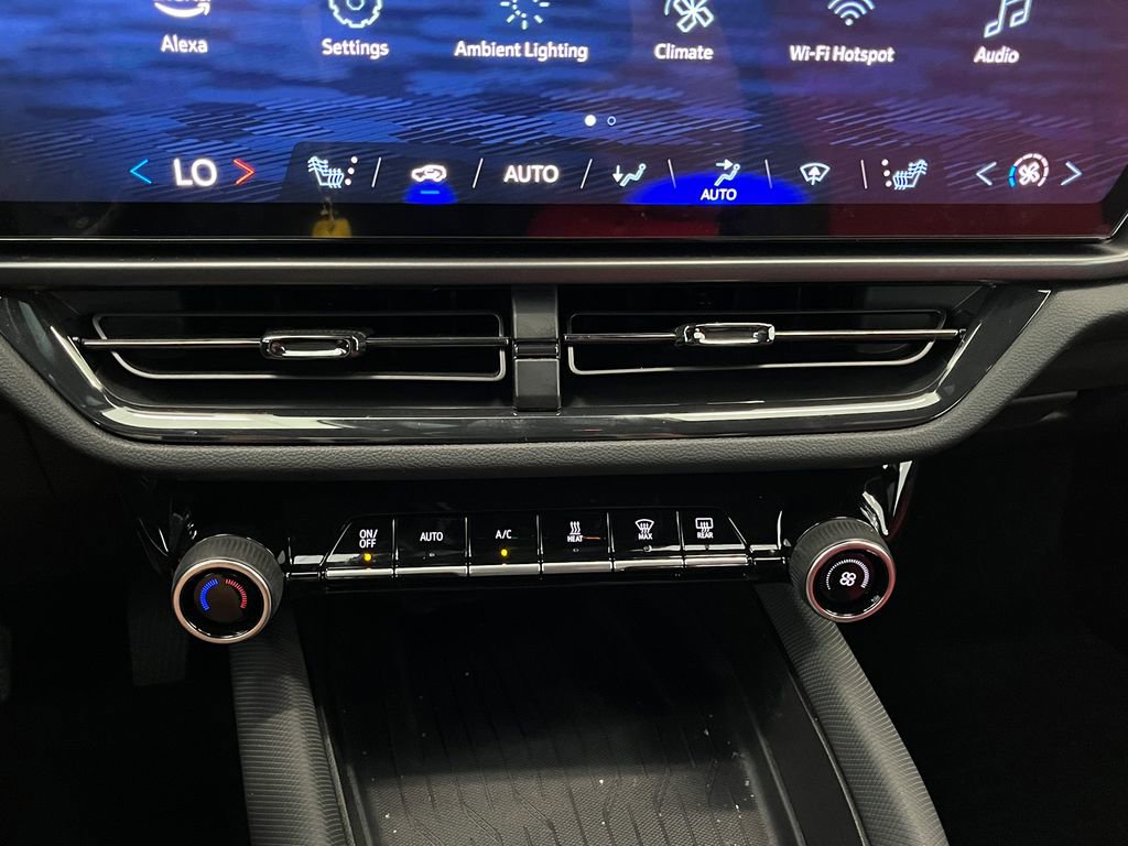 Certified 2024 Chevrolet Equinox EV RS image 27