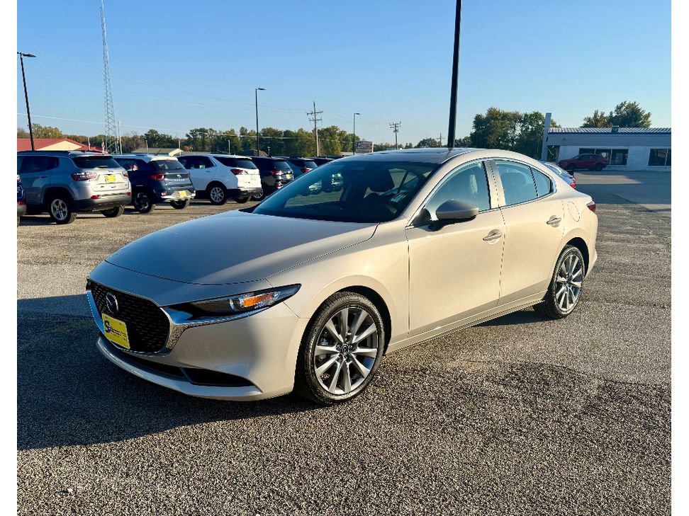 Used 2025 MAZDA MAZDA3 s image 8