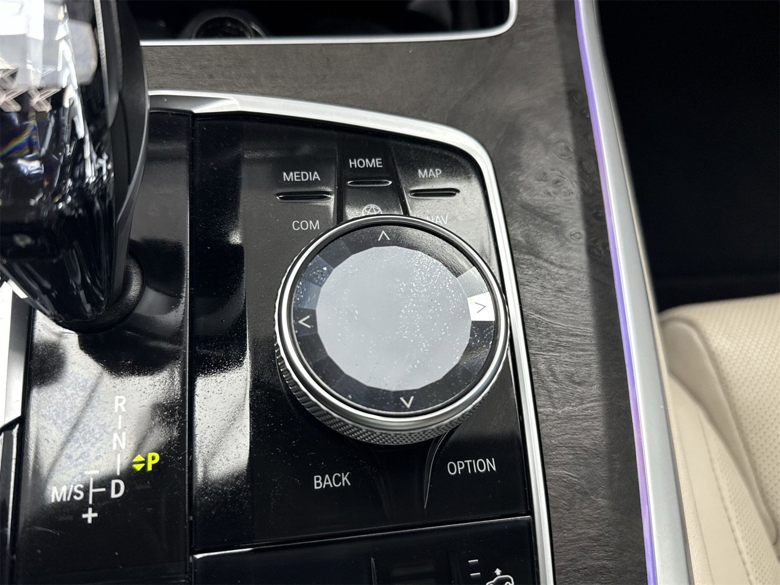 Used 2021 BMW X5 sDrive40i w/ M Sport Package image 27