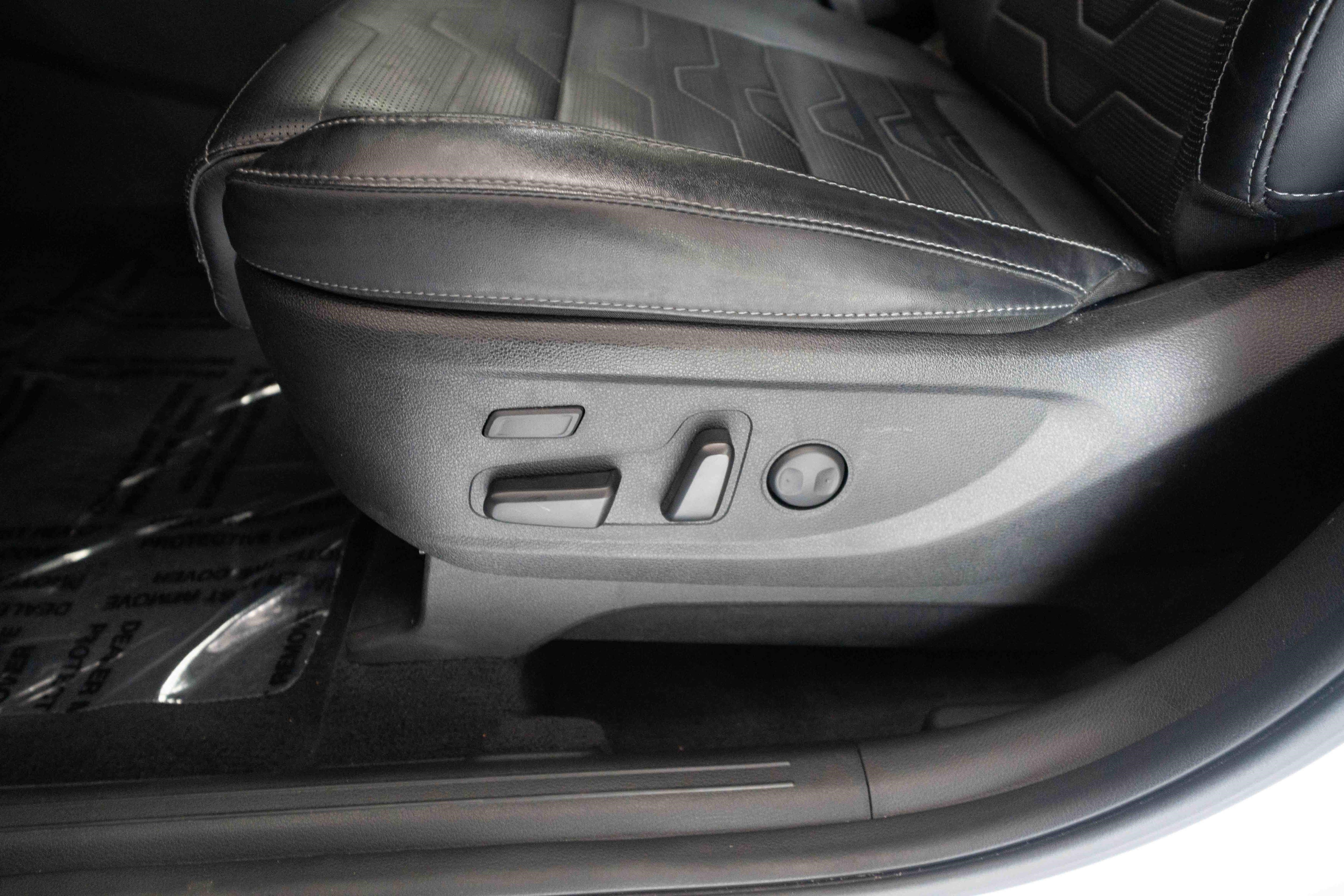 Used 2022 Kia Telluride SX w/ SX Prestige Package AWD/4WD image 12