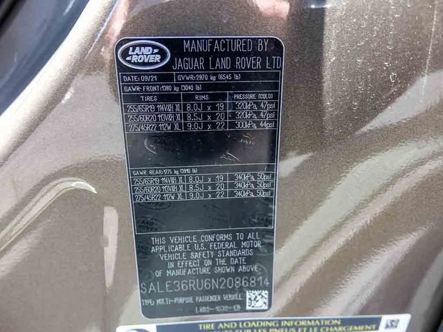 Used 2022 Land Rover Defender 90 X-Dynamic HSE AWD/4WD image 32