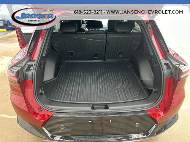 Used 2024 Chevrolet Equinox EV LT w/ LPO, All-Weather Mat Package FWD image 24