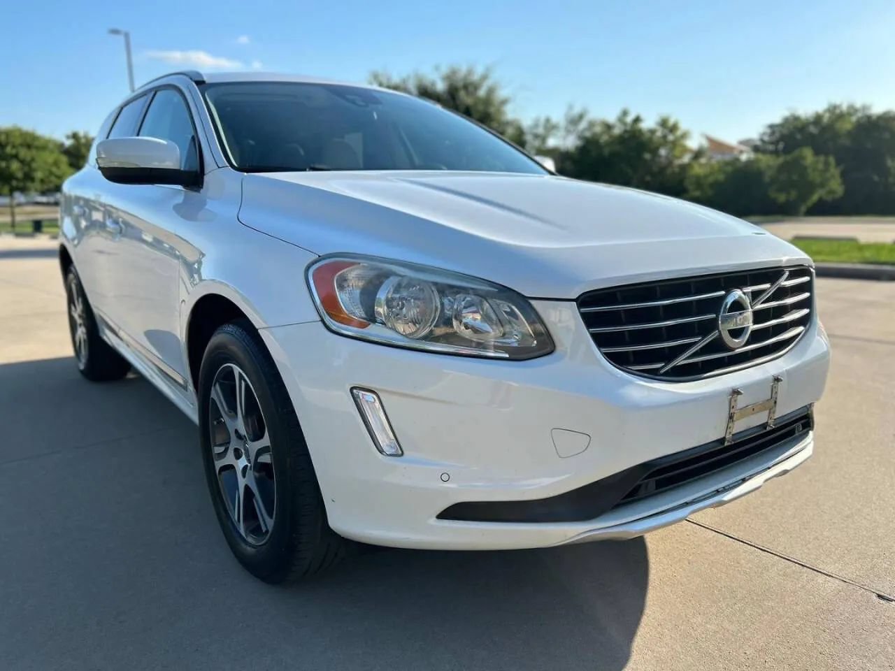 Used 2015 Volvo XC60 T6 Platinum AWD/4WD image 4