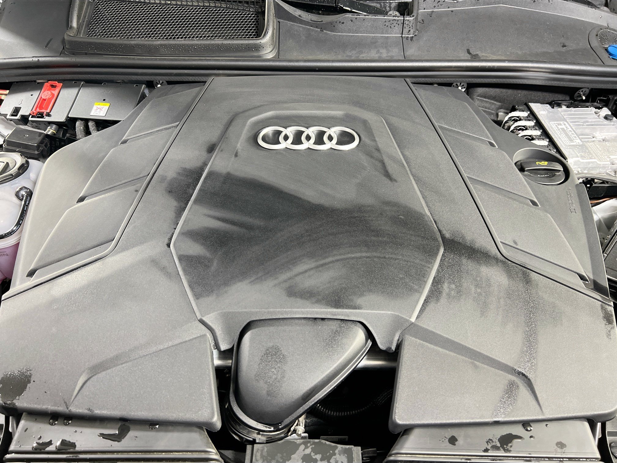 Used 2025 Audi Q7 3.0T Prestige AWD/4WD image 31