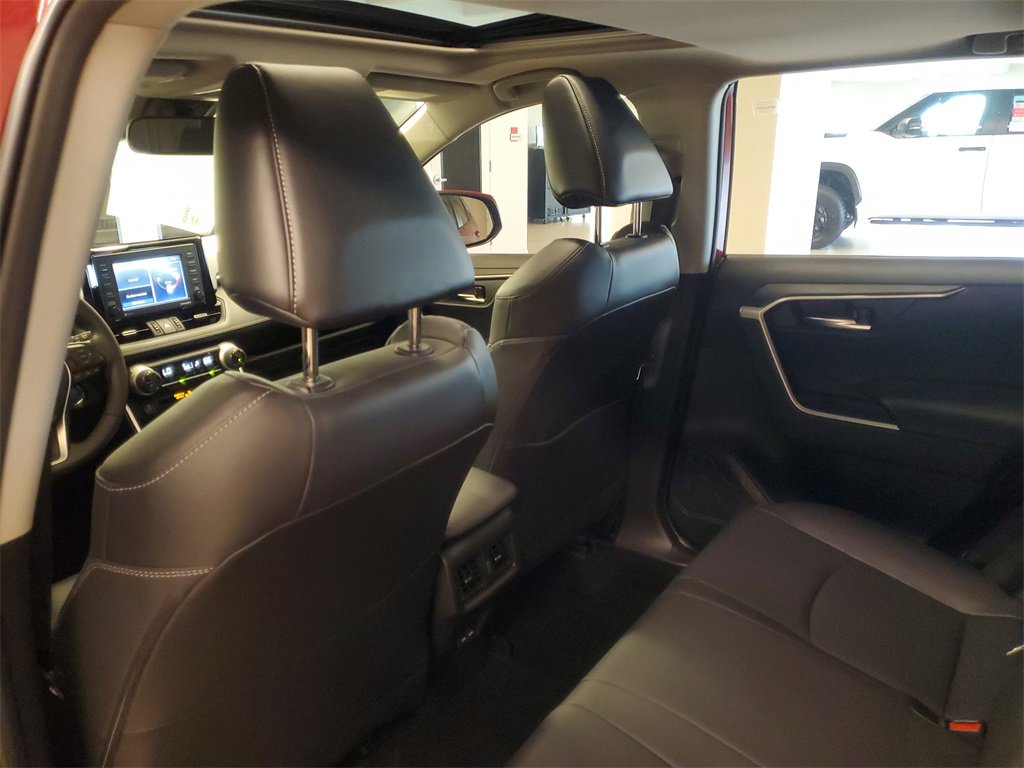 Certified 2022 Toyota RAV4 XLE Premium image 14