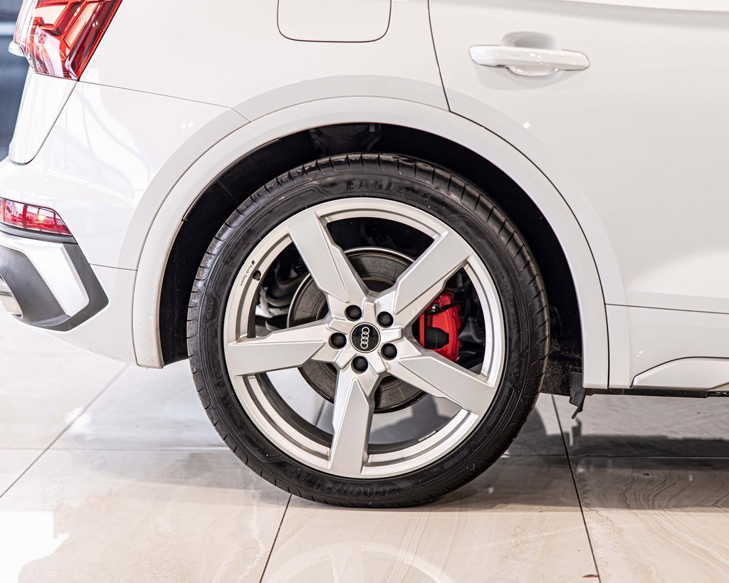 Used 2023 Audi SQ5 Premium Plus w/ Premium Plus Package image 11