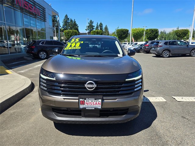 Used 2025 Nissan Kicks S image 3