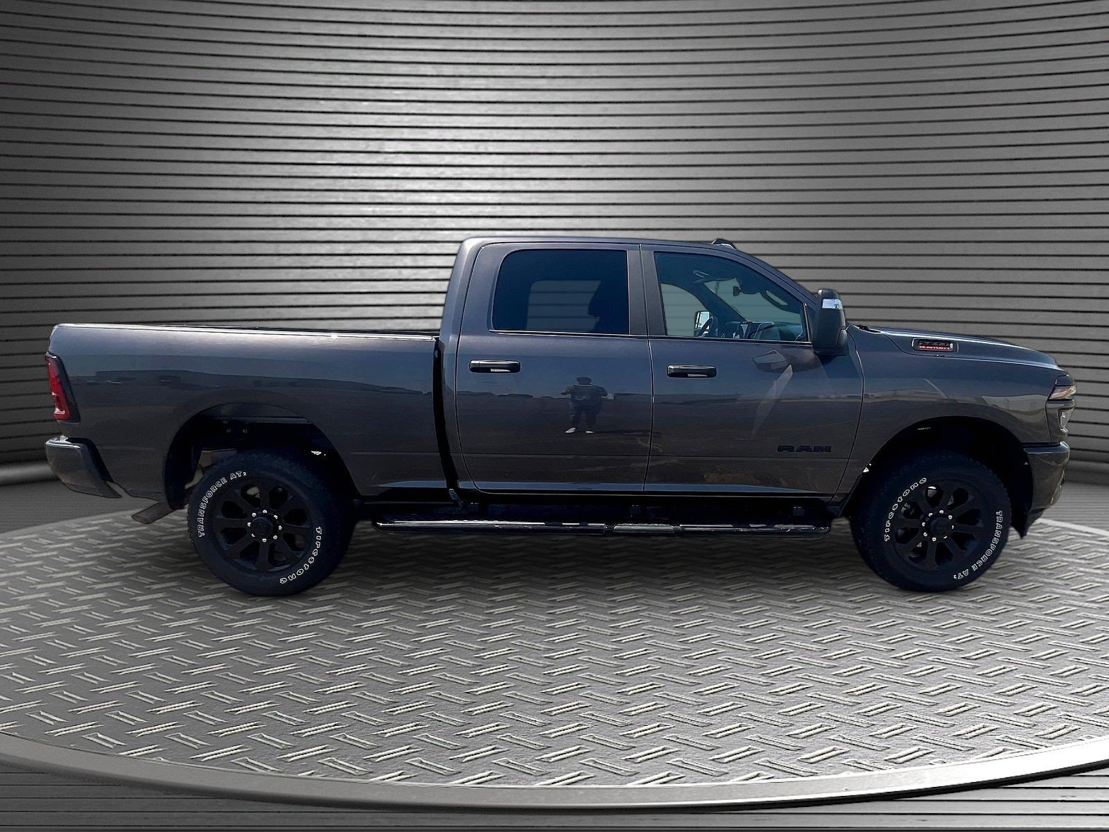 Used 2025 RAM 2500 Big Horn AWD/4WD image 8