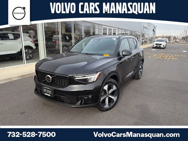 Certified 2025 Volvo XC40 B5 Plus