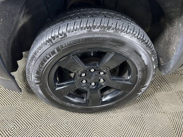 Used 2018 GMC Sierra 1500 4x4 Double Cab w/ Elevation Edition image 11