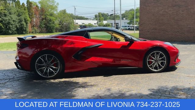 Used 2024 Chevrolet Corvette Stingray Premium Conv w/ Z51 Performance Package RWD image 9