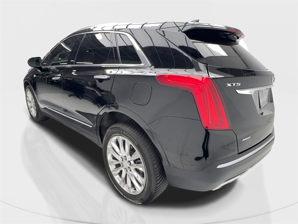 Used 2017 Cadillac XT5 Platinum image 10