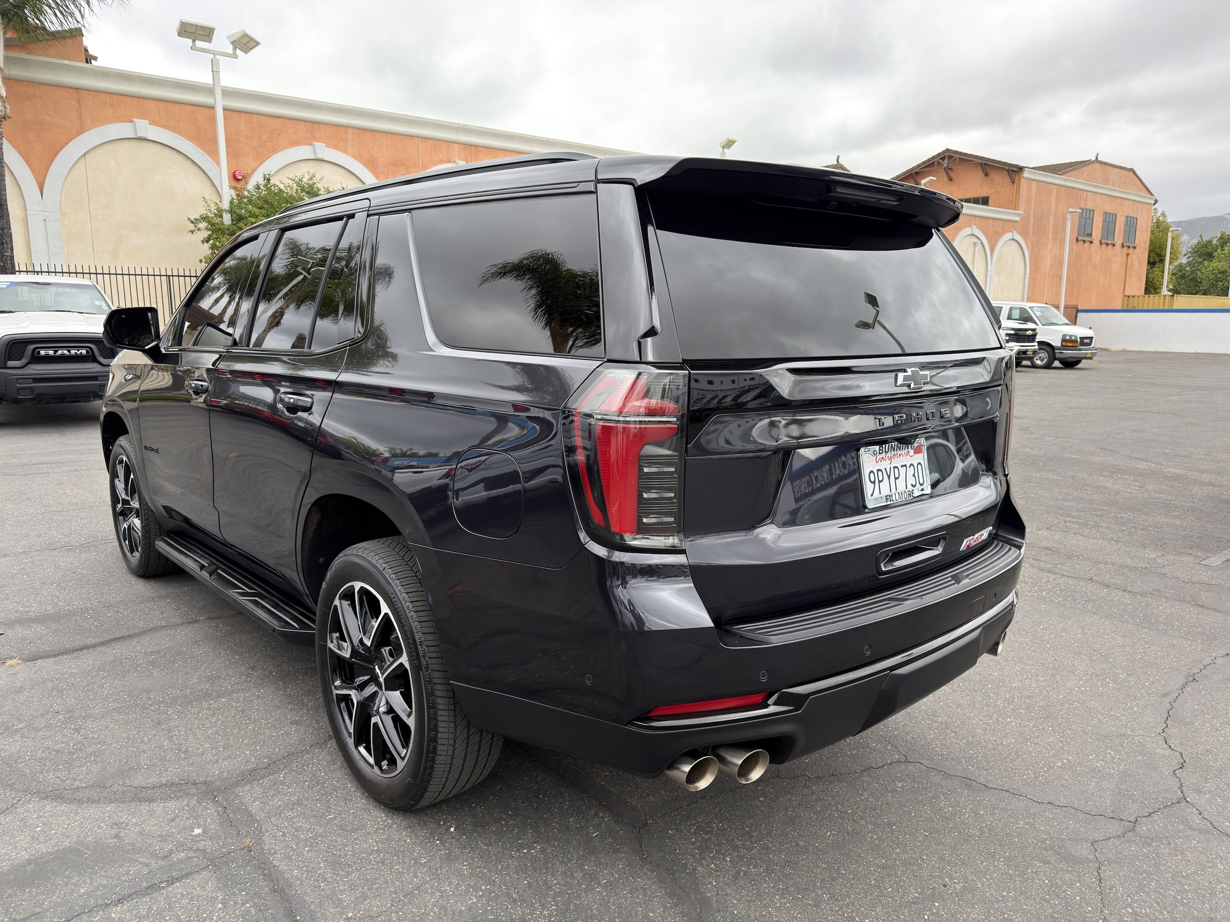 Used 2025 Chevrolet Tahoe RST RWD image 6