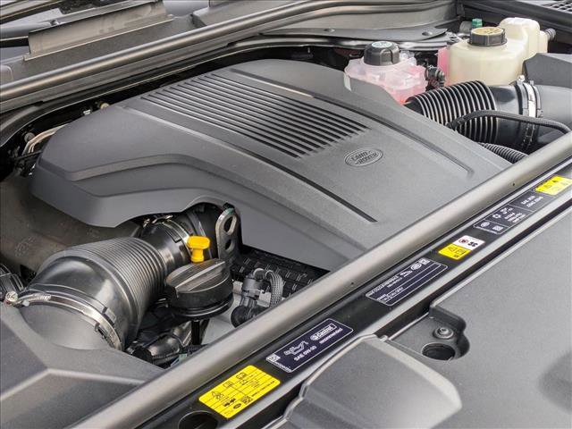 New 2026 Land Rover Range Rover SE image 19